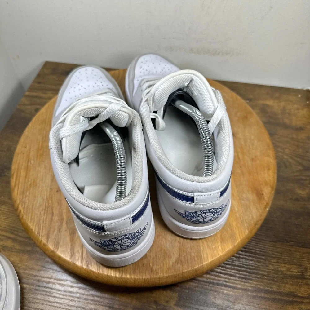 Nike Air Jordan 1 Georgetown White Midnight Navy Gum 553558-146 Mens Size 11.5